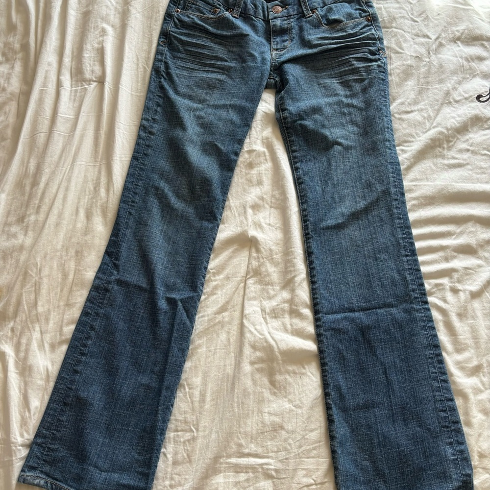 Seven jeans. New, straight from seven, and perfect size 28 32” inseam